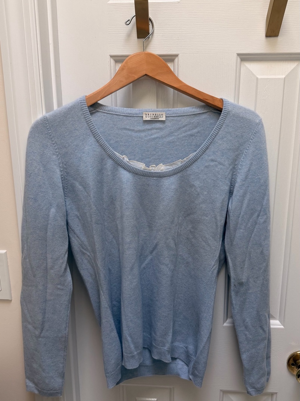 Brunello Cucinelli Light Blue Scoop Neck Long Sleeve Sweater